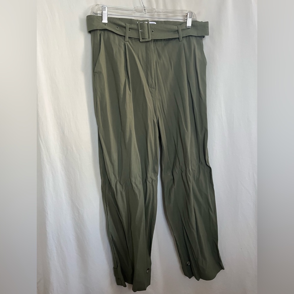 High waisted olive green pants